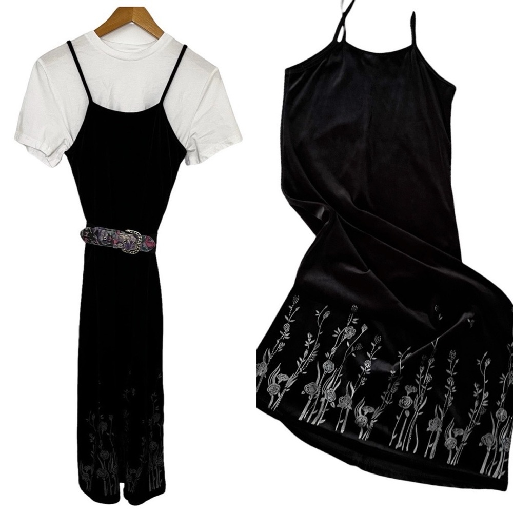 Vintage Velvet Floral Maxi Dress